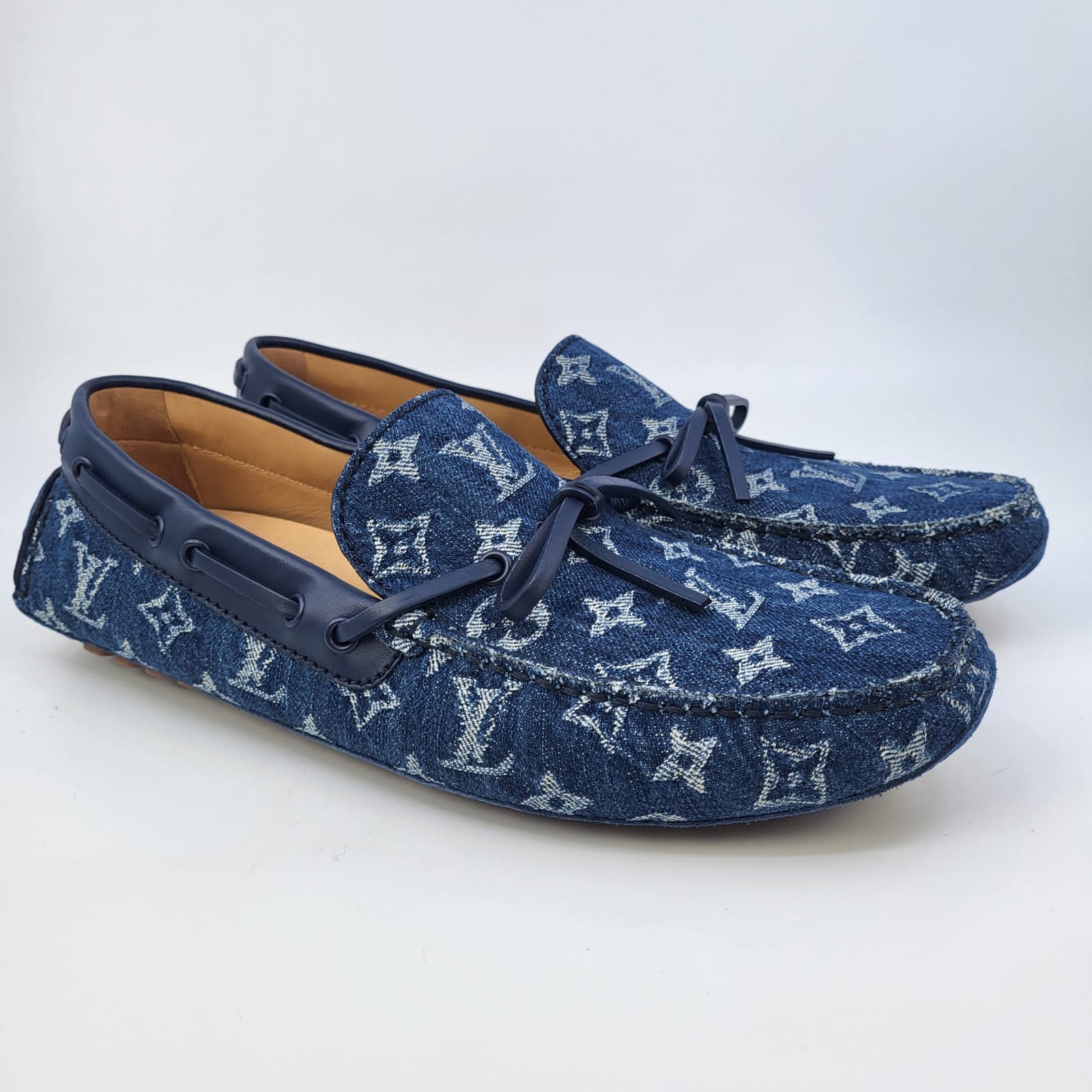 LOUIS VUITTON 箱付き　ネイビー モカシン louis-vuitton--