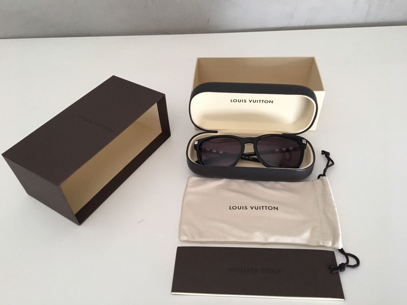 Louis Vuitton Mix It Up Square Sunglasses
