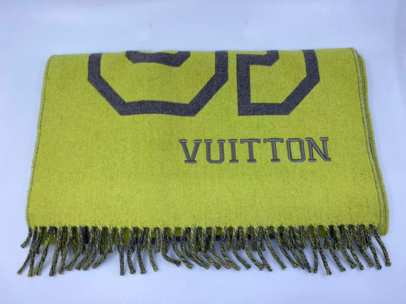 Louis Vuitton Men's Yellow & Gray Sheared Mink Fluo Scarf