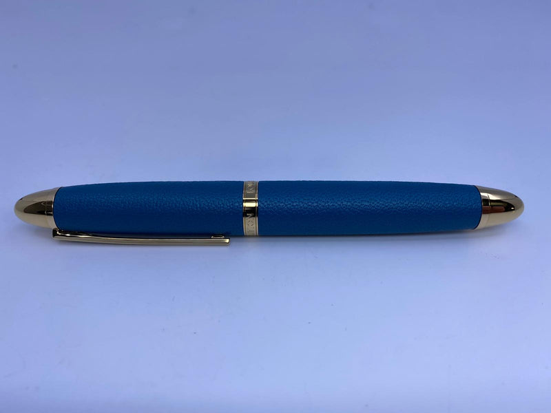 Sentimental Pen Louis Vuitton Bue & Gold Voyage Sentimental Rollerball Pen – Luxuria & Co.