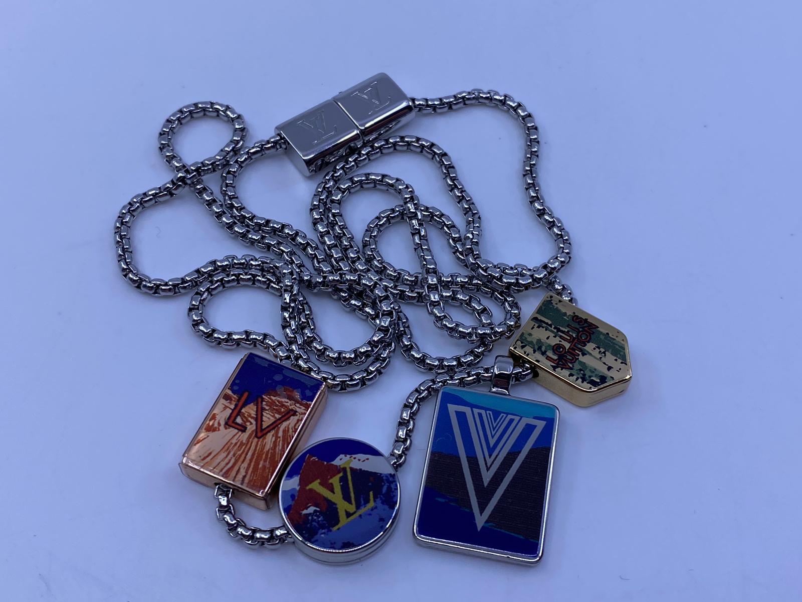Louis Vuitton Men's Silver LV Alpes Necklace M63776 – Luxuria & Co.
