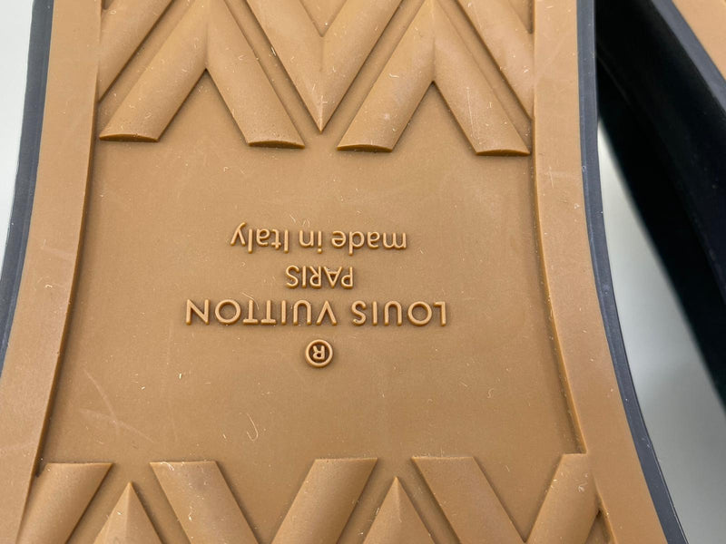 Authentic Snowy Boots Design Louis Vuitton/black Boots -  Israel