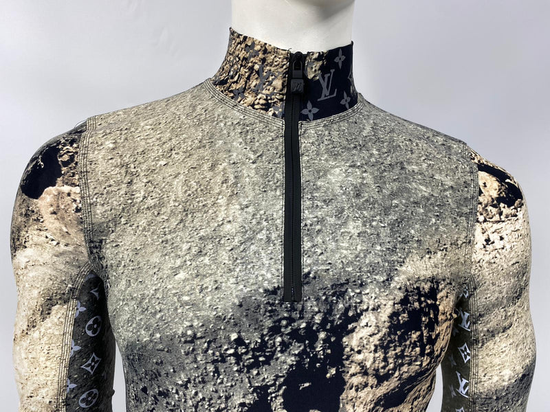 Louis Vuitton Men's Brown Polyamide Elastane Half Zip Reflective