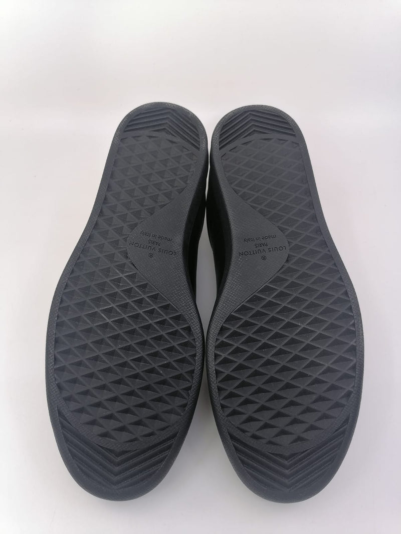 Louis Vuitton Men's Black & Gray Terry Cloth Luxembourg Sneaker