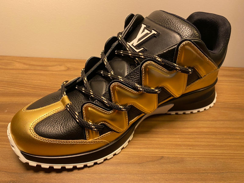 LOUIS VUITTON Calfskin Zig Zag Sneaker 8.5 Black/Gold