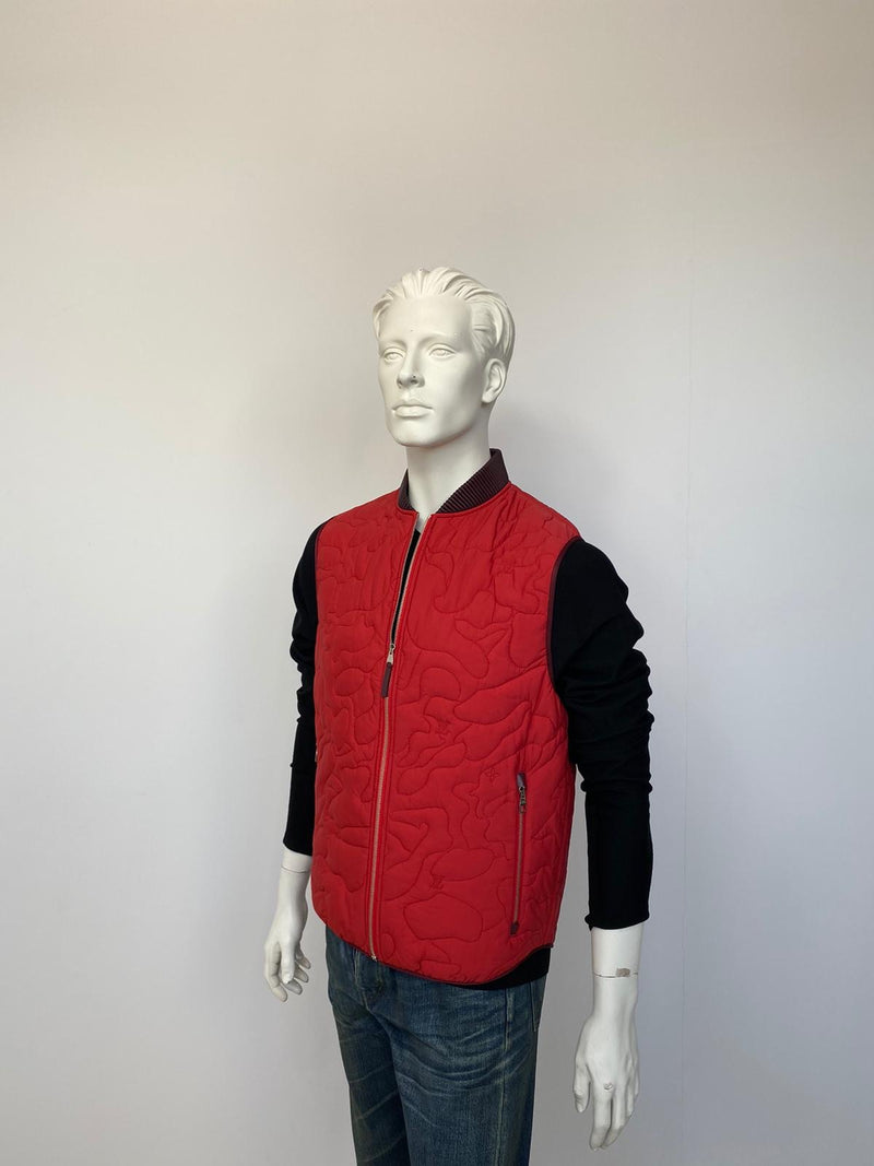 Louis Vuitton Men's Red Polyamide Monogram Camo Printed Vest – Luxuria & Co.