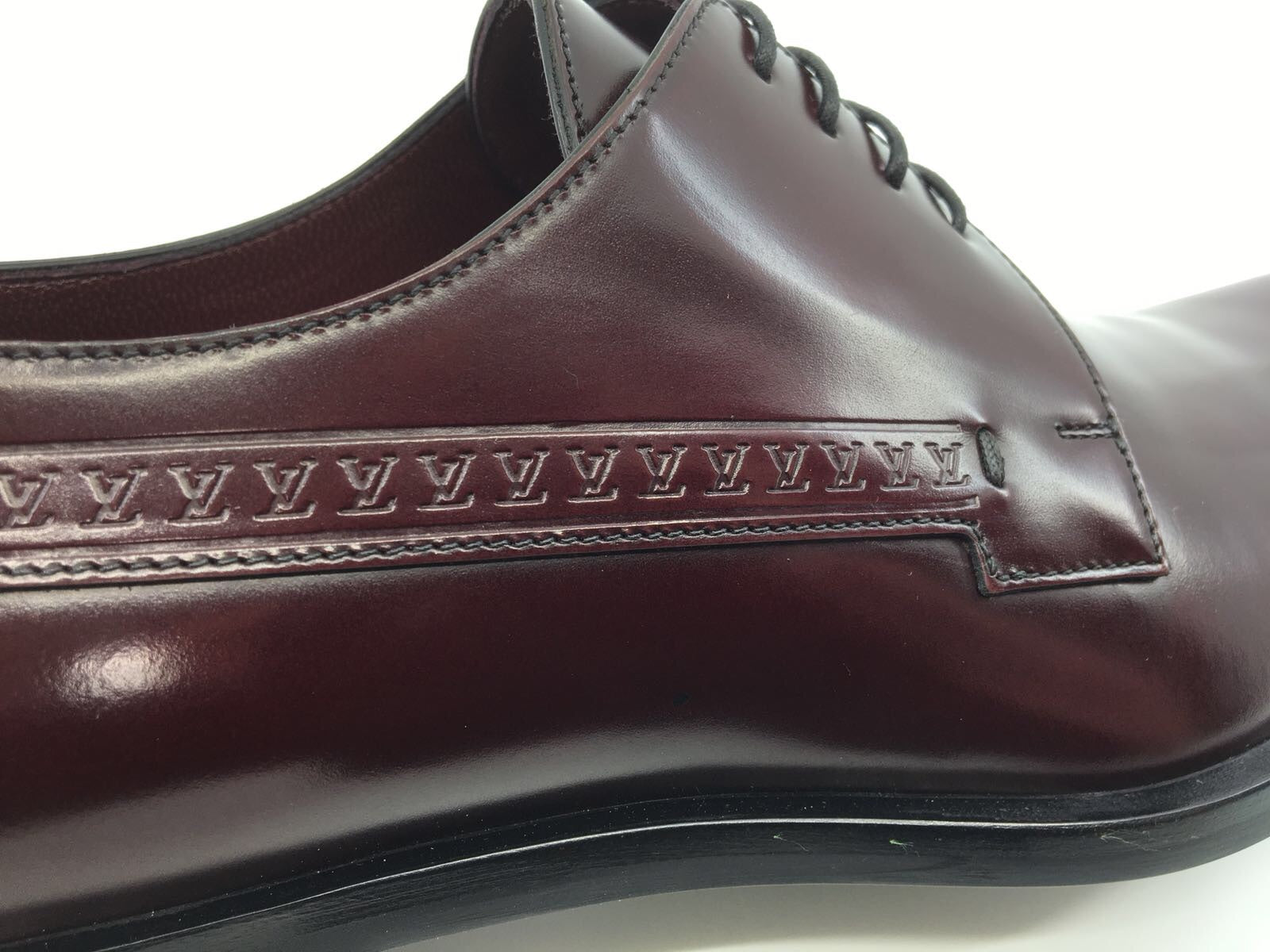 Louis Vuitton Men's Burgundy Leather State Derby Shoe