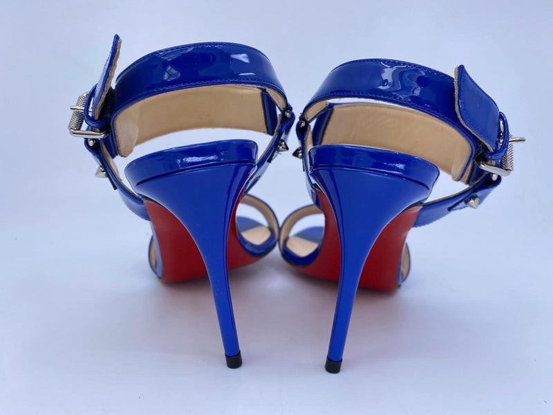 Stunning Royal Blue Shoes by Aruna Seth - Belle Bridal Magazine