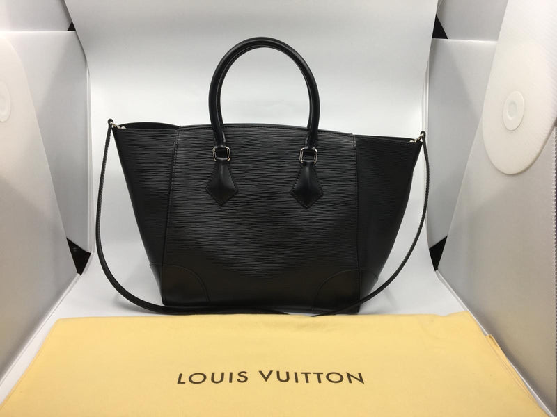 Louis Vuitton Phenix Epi MM - Luxuria & Co.