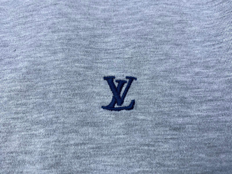 Louis Vuitton Men's Gray Cotton Classic Initials T-Shirt – Luxuria