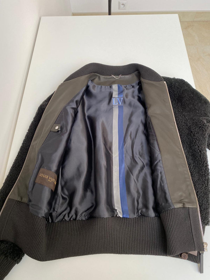 Shearling jacket Louis Vuitton Brown size 50 FR in Shearling
