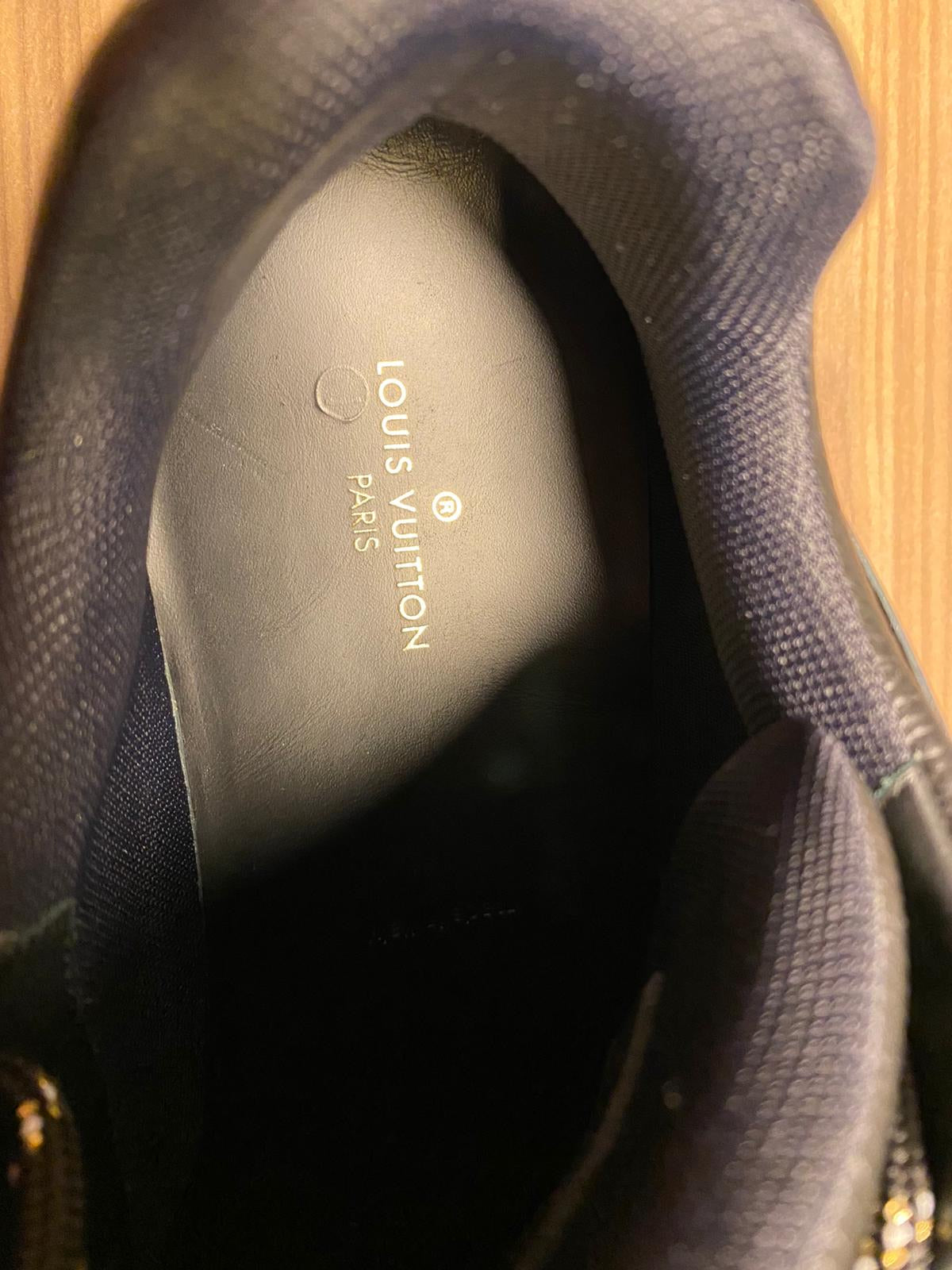 Louis Vuitton Men's Balck & Gold Leather Zig Zag Sneaker – Luxuria