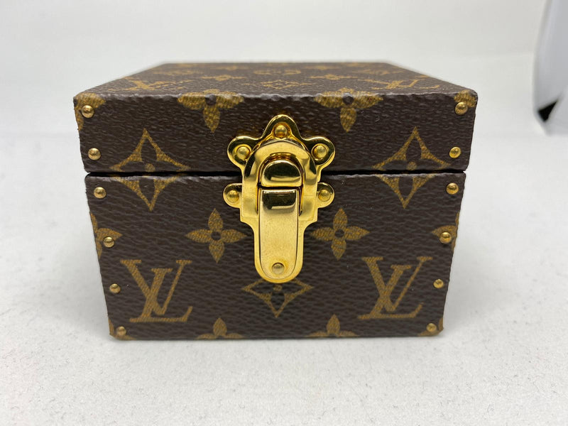 Louis Vuitton Ring Case Box Monogram 