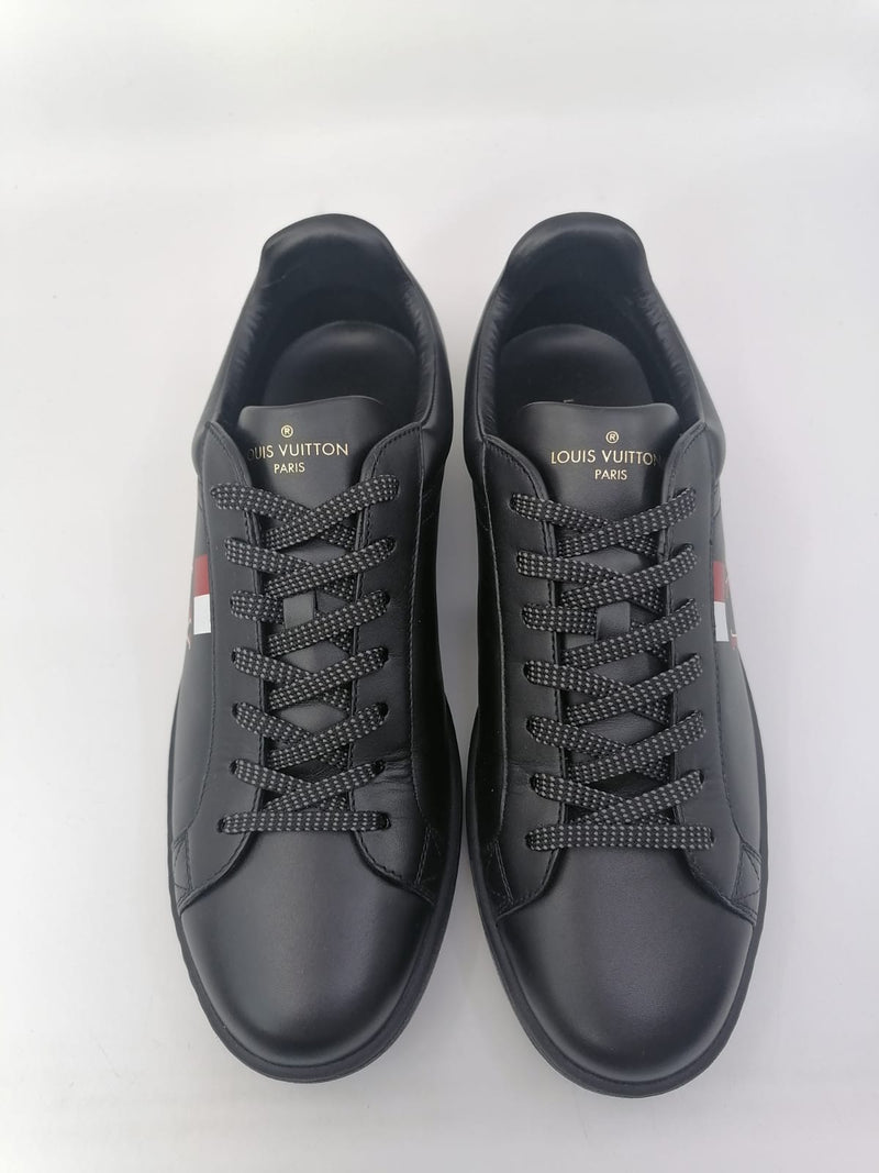 Match up leather low trainers Louis Vuitton Black size 8.5 US in