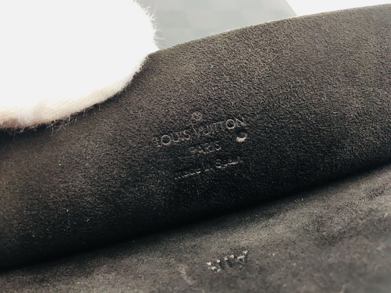Louis Vuitton Black Damier Leather iPad Air Softcase – Luxuria & Co.