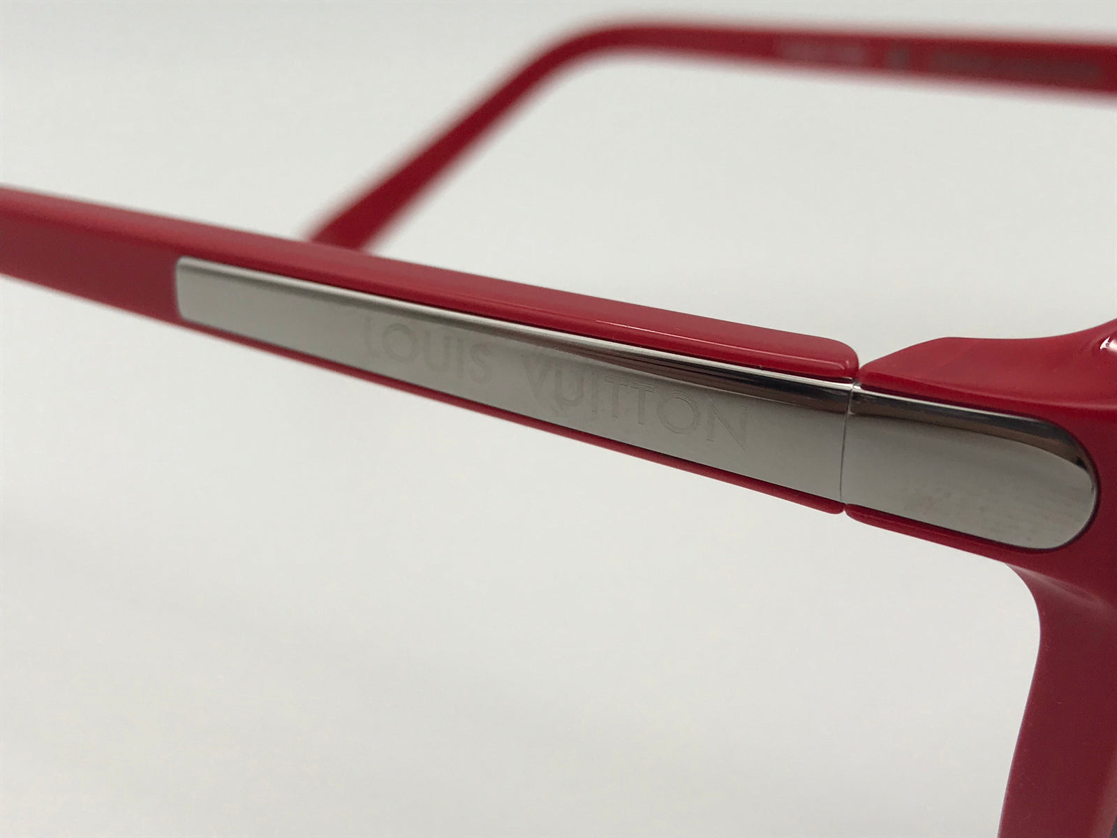 Louis Vuitton Men's Red Evidence W Sunglasses Z2319W