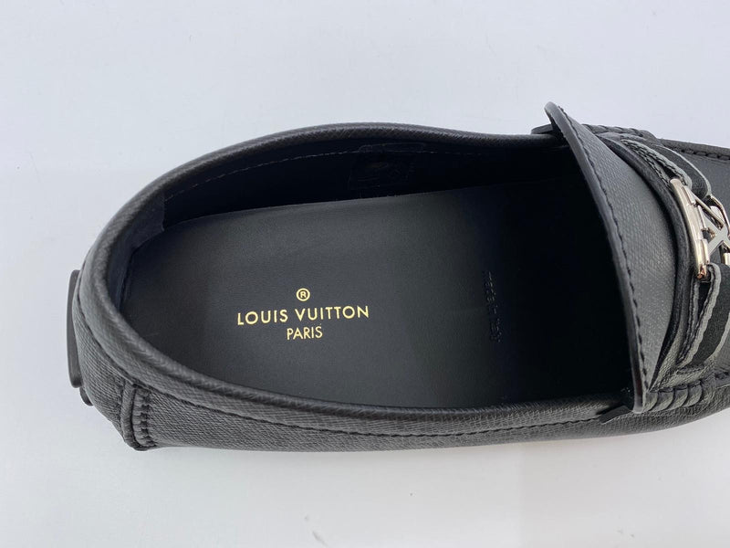 Louis Vuitton Taiga Hockenheim Moccasin Loafers 8.5 Black