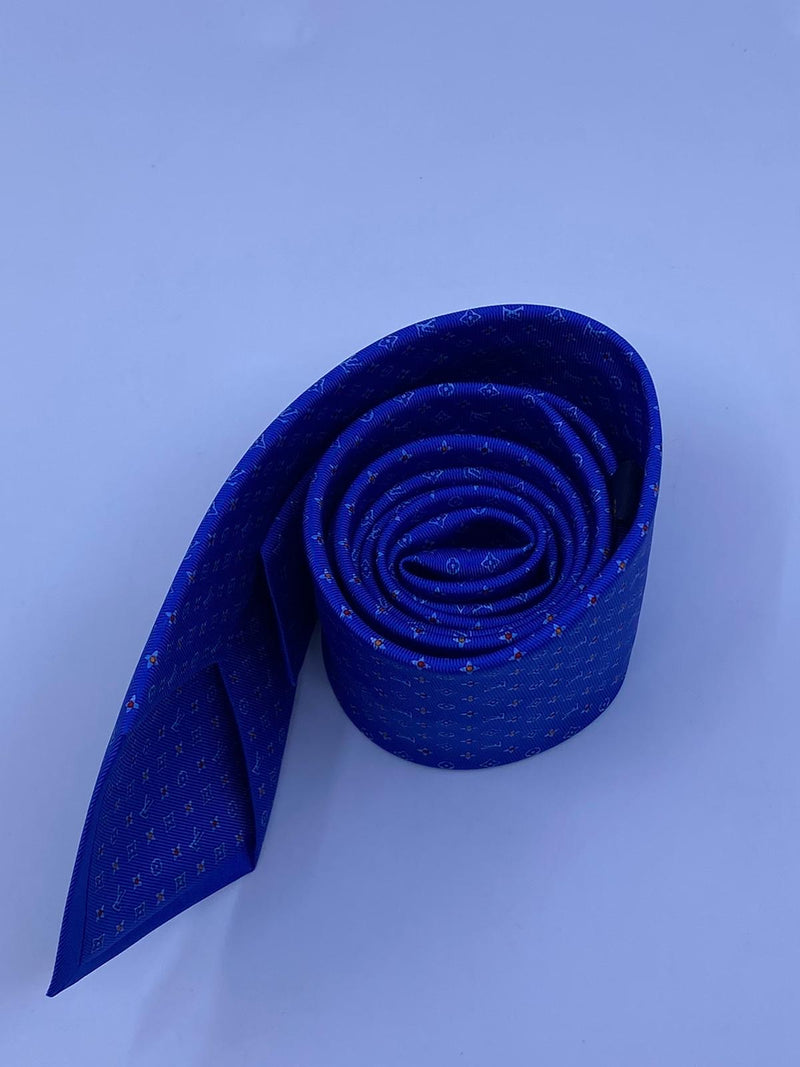 Louis Vuitton Men's Blue Geometric Pattern 100% Silk Tie – Luxuria