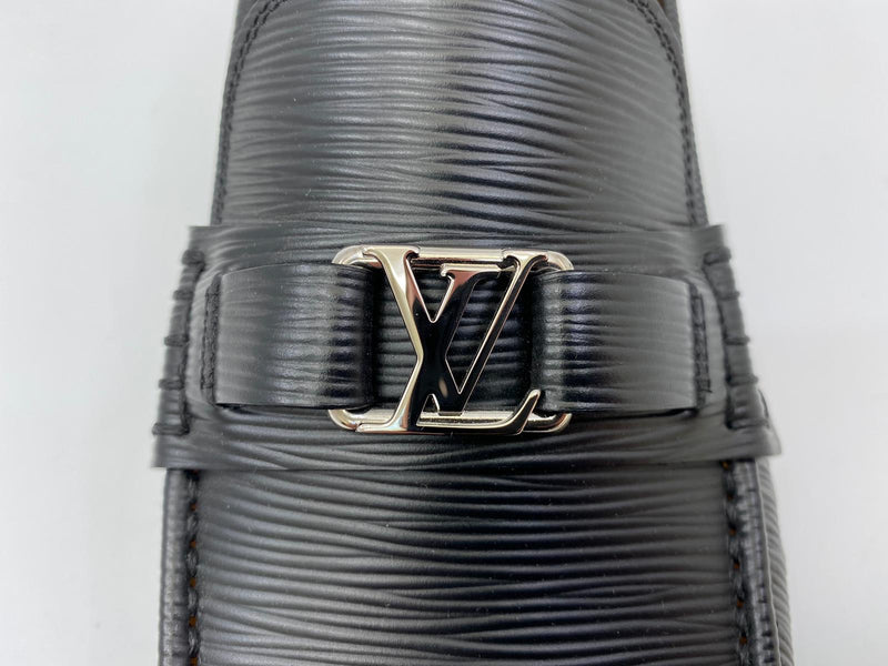 Louis Vuitton Mens Blk" Major " Loafers Size LV 9 US 10***