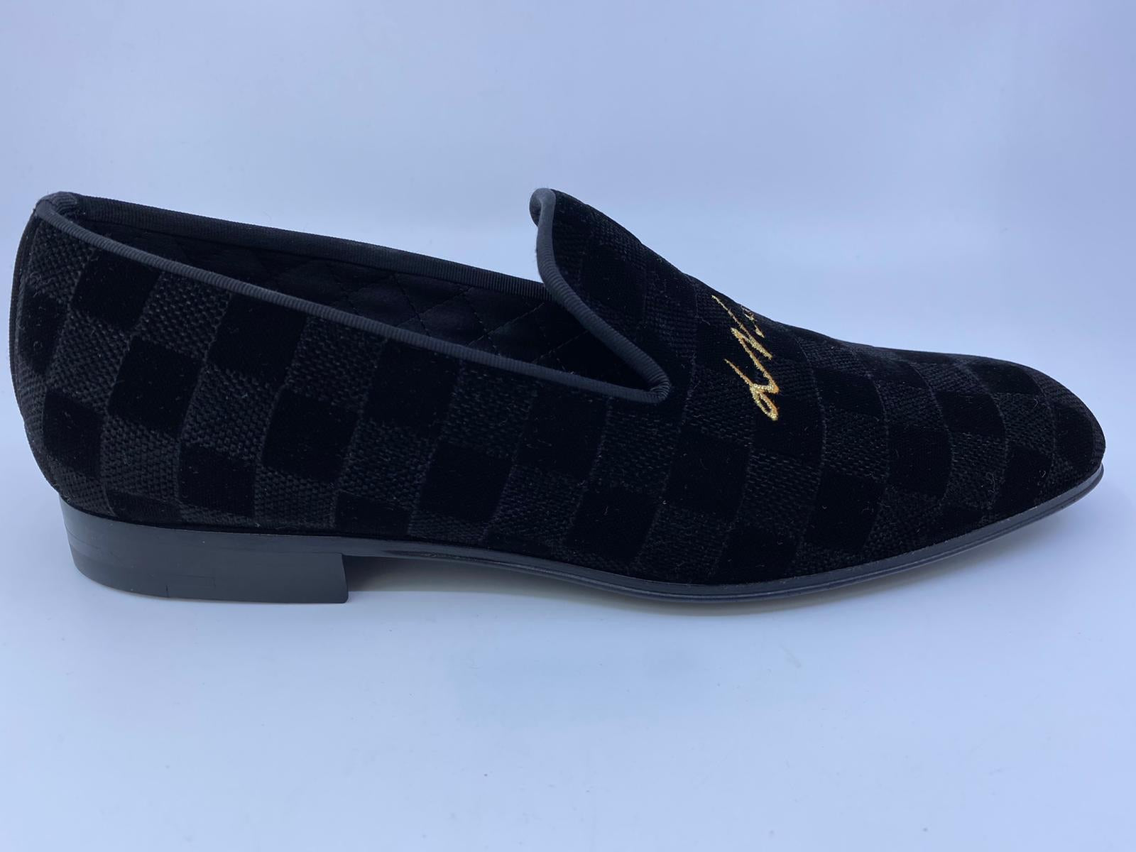 Louis Vuitton Men's Black Damier Velvet Auteuil Slipper – Luxuria & Co.