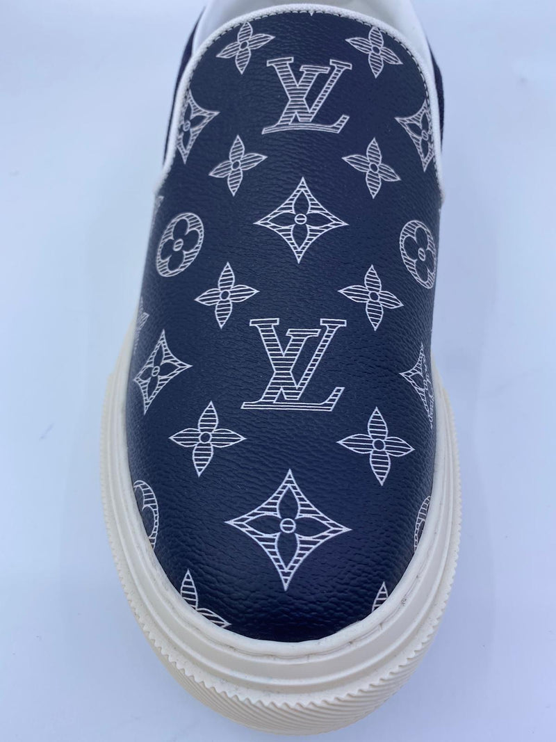 LOUIS VUITTON Trocadero Monogram Sneakers White US 9