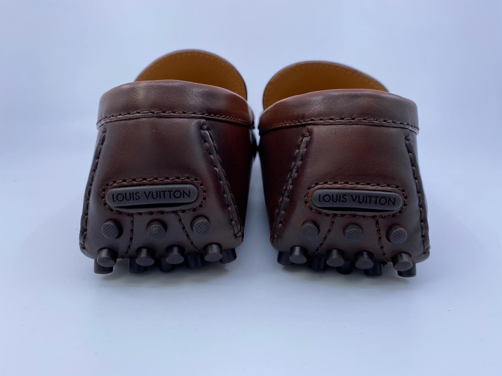 Louis Vuitton Men's Brown Leather Hockenheim Moccasin – Luxuria & Co.