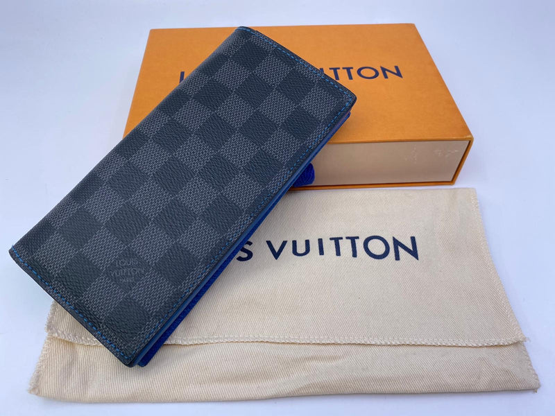 Louis Vuitton Damier Graphite Alexandre Wallet Neva N64422 looks