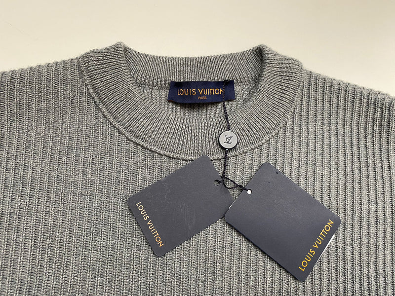Louis Vuitton Men's Gray Wool Studio Jacquard Crewneck – Luxuria & Co.